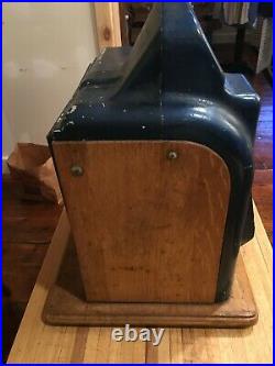 10 Cent Columbia Slot Machine by Groetchen Tool & Mfg Co. 1939 parts or repair