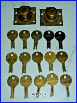 15 Mills Slot Machine Keys & 2 Locks With No Keys