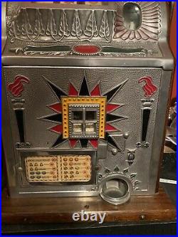 1920's mills slot machine. Works Great