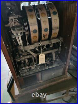 1929 Mills Poinsettia 5 Cent Antique Slot Machine