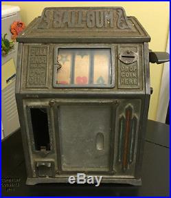 1930 Antique Cigarette Slot Machine Ball Gum game