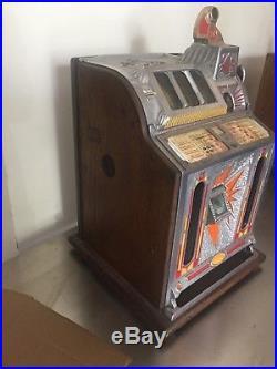 1930'S 5 Cent Mills Novelty Mint Vendor Slot Machine WithJackpot Fortune Reels