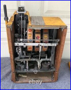 1930's Caille Bros. Co. Cadet Bell 5 Cent Slot Machine