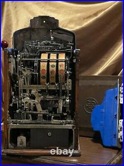 1930's Jennings Hunting Scene 5 Cent Mechanical Slot Machine Antique Five