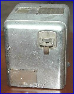 1930's MILLS NOVELTY NICKEL 5c PLUS VEST POCKET ANTIQUE SLOT MACHINE