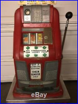 1930s/40s Antique Slot / Token MACHINE