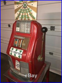 1930s/40s Antique Slot / Token MACHINE