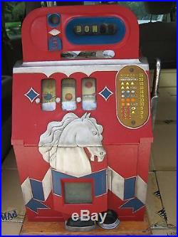 1930s Mills Bonus Horse Head Antique Slot Machine- Good Working Condition