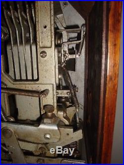 1932 Jennings Little Duke Penny Slot Machine