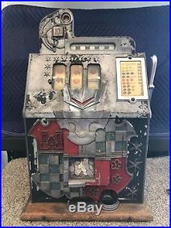 1933 Mills Castle Front Antique Mechanical Slot Machine