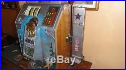 1935 Jennings One Star Chief Slot Machine with side mint Vendor