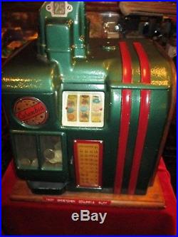 1937 Columbia Groetchen Antique Slot Machine