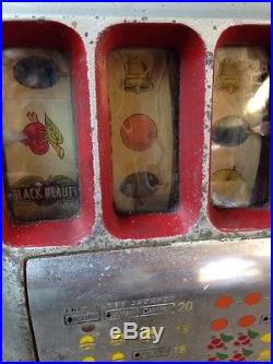 1940's Mills Black Cherry one arm bandit slot machine Black Beauty