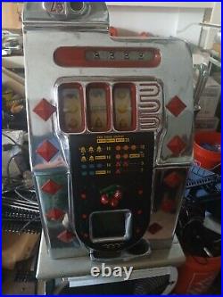 1940's Mills Slot Machine 25 Cent Machine Works As Designed