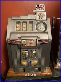 1940's PACE slot machine. Works Great