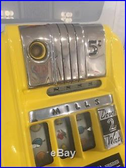 1940s MILLS DEUCES 2 WILD 5 CENT HI-TOP SLOT Machine