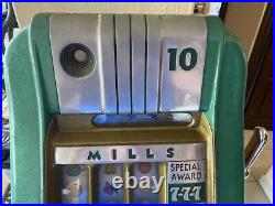 1941 Mills Brothers High Top Slot Machine 10 Cent Machine