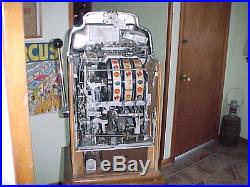 1946 ORIGINAL Jennings Standard Chief Slot Machine-beautiful chrome, must see