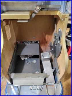 1947 5 Cent Mills Hashmark Qt Slot Machine Original Paint