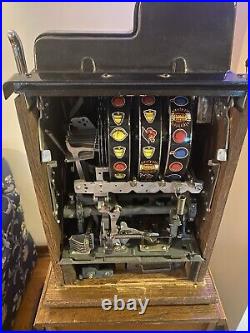 1947 GOLDEN NUGGET SLOT MACHINE With KEY