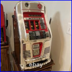 1950 MILLS Fully Restored 25 Cent Slot Machine
