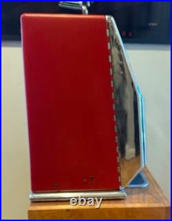 1960's Pace slot machine and cabinet it works