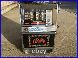 1969 Bally 831H 25c EM Slot Machine, Manual & Keys, Works/Needs Service