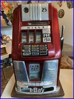 25 Cents Vintage Mills Slot Machine Truly A Well Cared For Machine