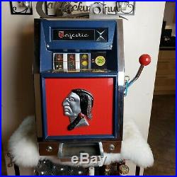 $. 25 cent Indian Head Vintage Slot Machine, 100% mechanical restored/ working