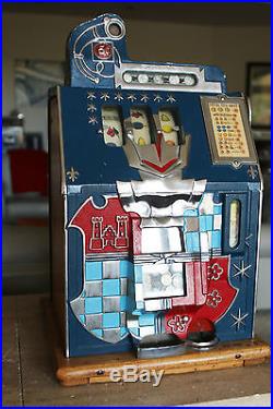 5 Cent Mills Castle Front Slot Machine