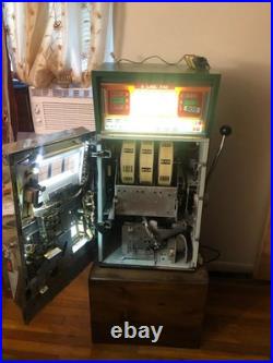 5 Cent Slot Machine Bally Manufacturing Company E2224-32