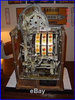 Antique 1936 5 Cent Watling Rolatop Slot Machine