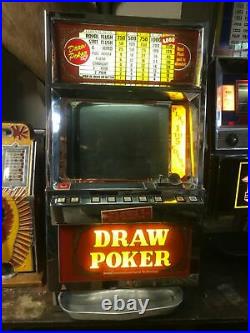 ANTIQUE Poker Slot Machine 1986 IGT 25 CENT DRAW POKER Quarter Machine