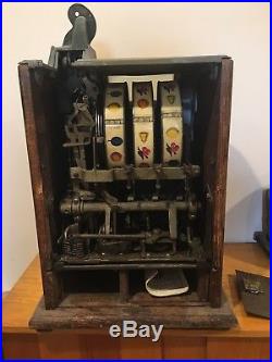 Antique 1925 Mills Operators Bell 5 Cent Slot Machine! RARE