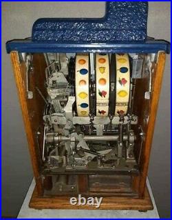 Antique 1930's Mills Castle Front Wars Eagle slot machines Vegas Casino