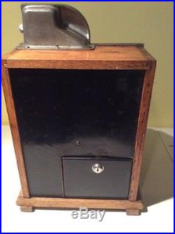 Antique 1930's Mills Q. T. 5 Cent Slot Machine Mills Novelty Co Original Machine