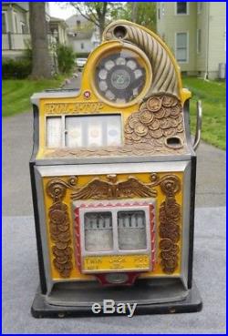 Antique 1930s WATLING ROL A TOP 25c Slot Machine American Coin Front