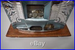 Antique. 25 Cent Mills Extra Bell Slot Machine 1940's Circa Chicago, IL