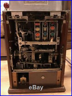 Antique Authentic Jennings Governor Dime Slot Machine, Oak Base