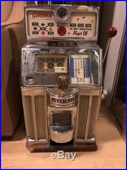 Antique Authentic Jennings Governor Dime Slot Machine, Oak Base, Pays Out