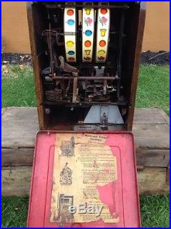 Antique Caille Bros. 25 Cent Superior Bell Jackpot Casino Slot Machine