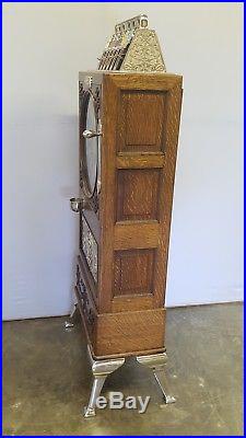 Antique Caille Slot Machine