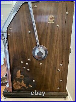 Antique Jennings 5 Cent Standard Chief Slot Machine