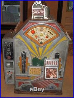 Antique Jennings Little Duke Penny Slot Machine