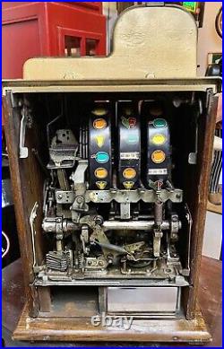 Antique MILLS GOLF SLOT MACHINE 5 CENT