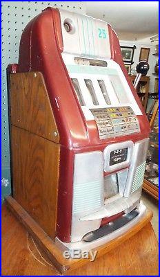 Antique MILLS HI-TOP 25c Cent 3 Reel Manual SLOT MACHINE $50 Jackpot WORKS