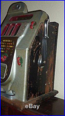 Antique Mills 10 Cent Black Cherry Slot Machine