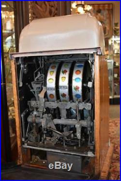 Antique Mills 10 Cent Slot Machine Circa 1950's
