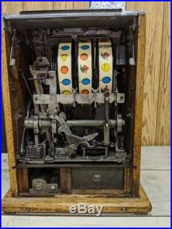 Antique Mills 1932 Roman Head 5¢ Vintage Slot Machine