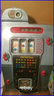 Antique Mills 5 Cent Black Cherry Coin Op Slot Machine With Jackpot Beautiful